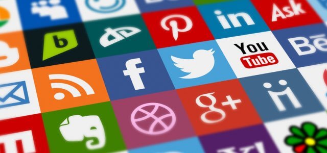 How to Add Social Media Feed to Website