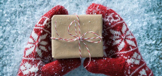 10 Last-Minute Christmas Gift Ideas for a Marketer